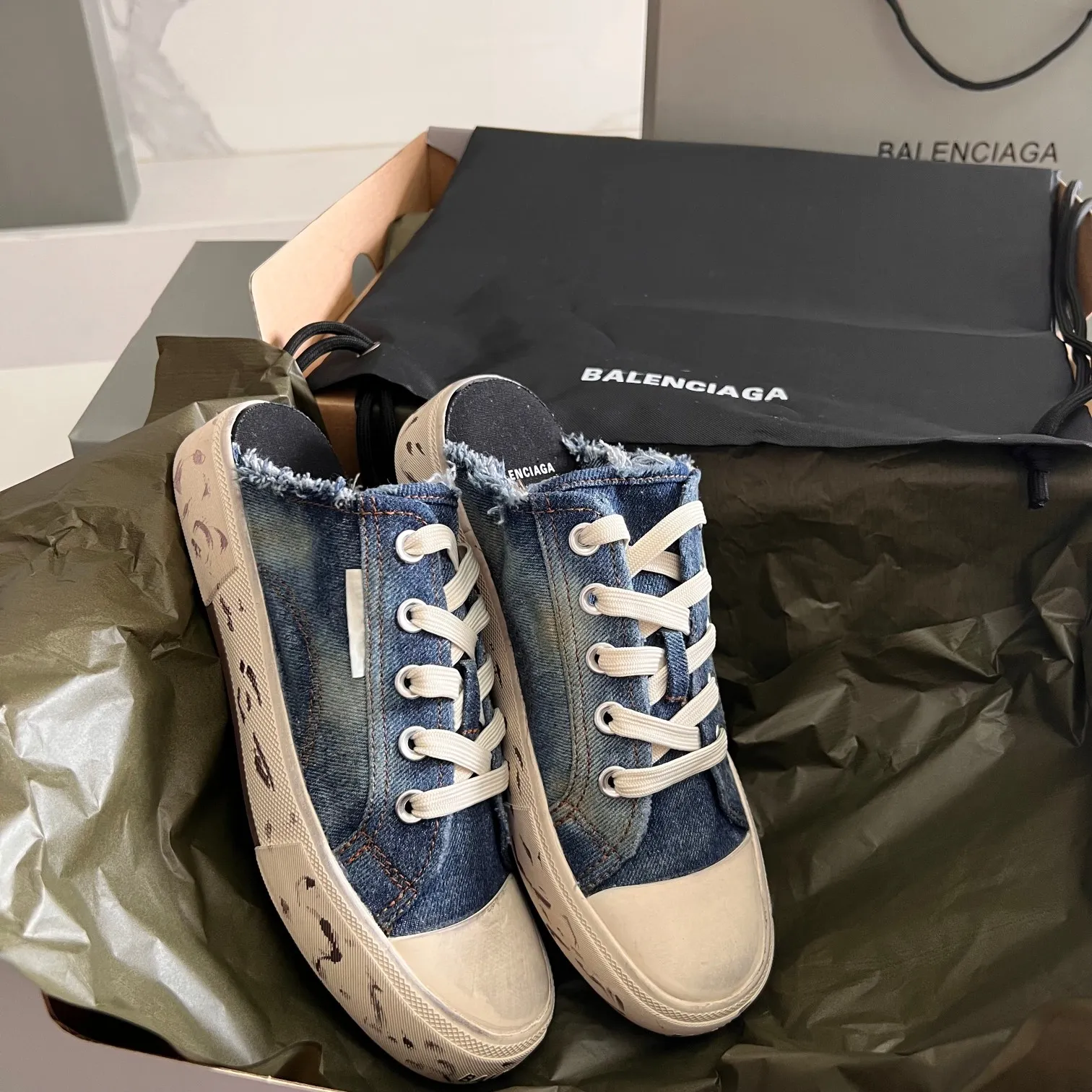 👟👟Ex-factory price 420👟👟 Half-drag denim BALENCIAGA washed and aged craftsmanship half-drag low-top with original packaging Code number: 35-44 (45 customized)